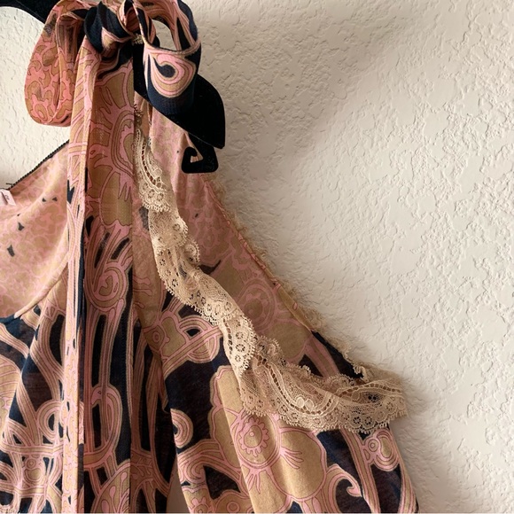 Valentino y2k lace bell sleeve blouse - Picture 4 of 16